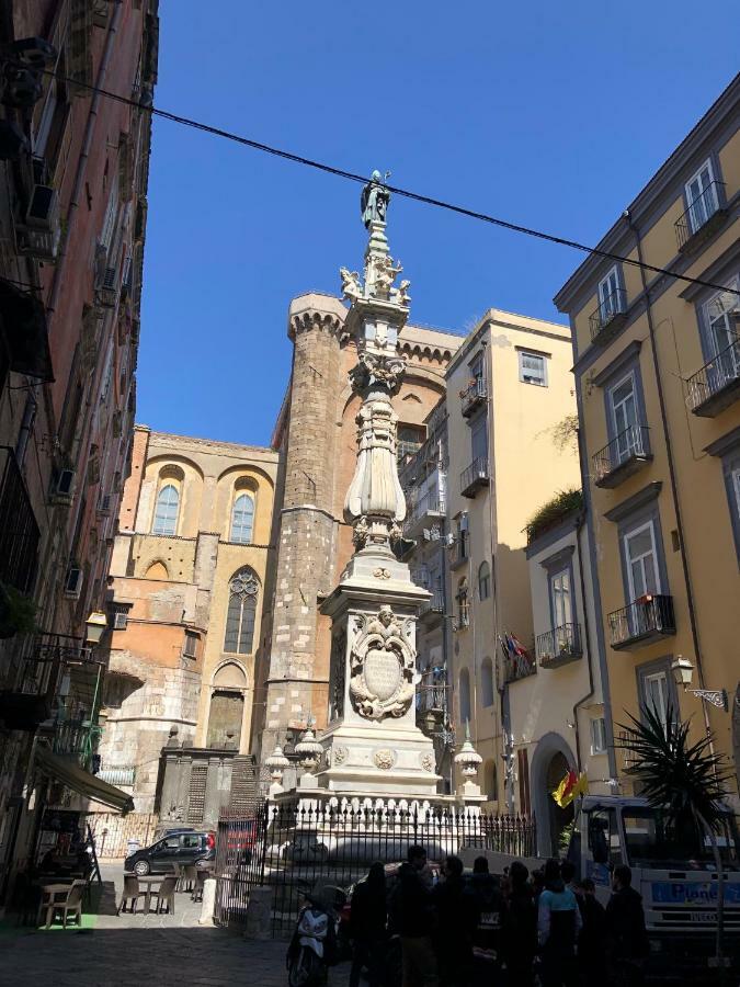La Casina Di Lia In Via Dei Tribunali ナポリ エクステリア 写真